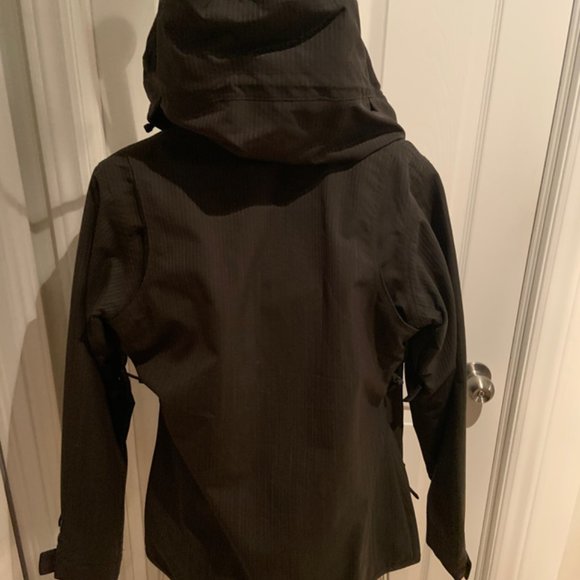 Billabong ski/snow jacket - Picture 2 of 6